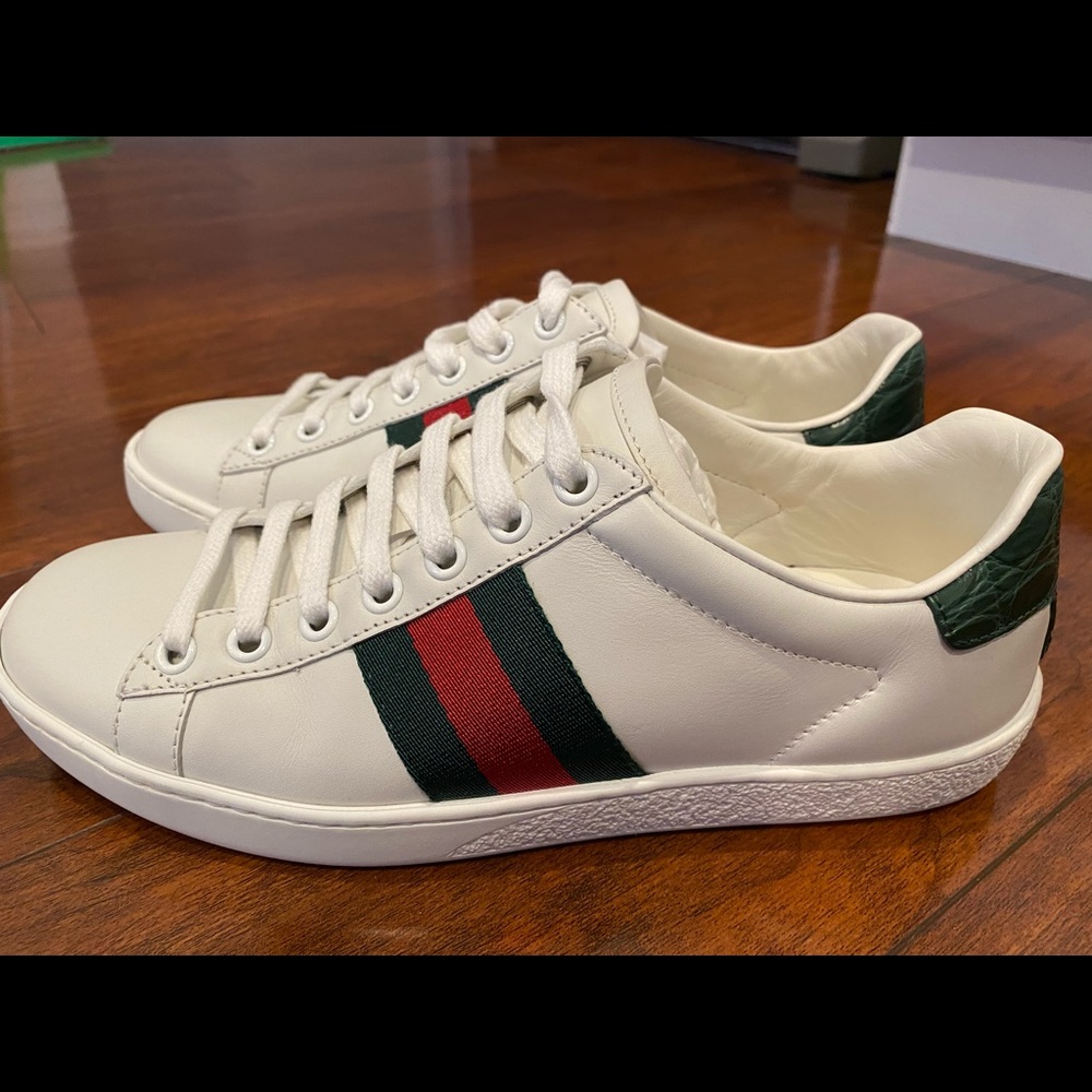 Gucci “Women's Ace leather sneaker” size 36 💯 authentic